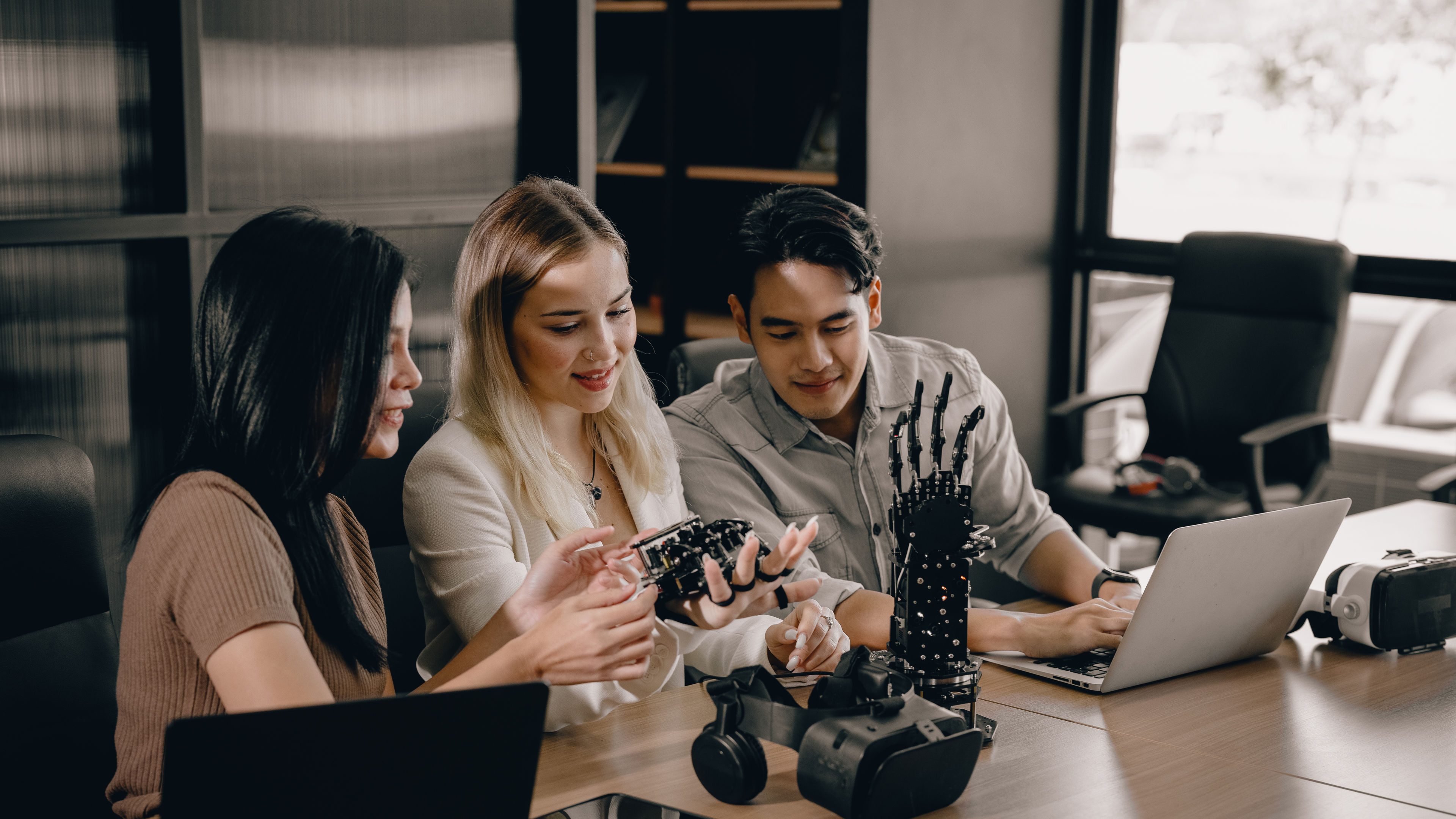College students unite for robot experiments, blending tech, creativity, team building on research 