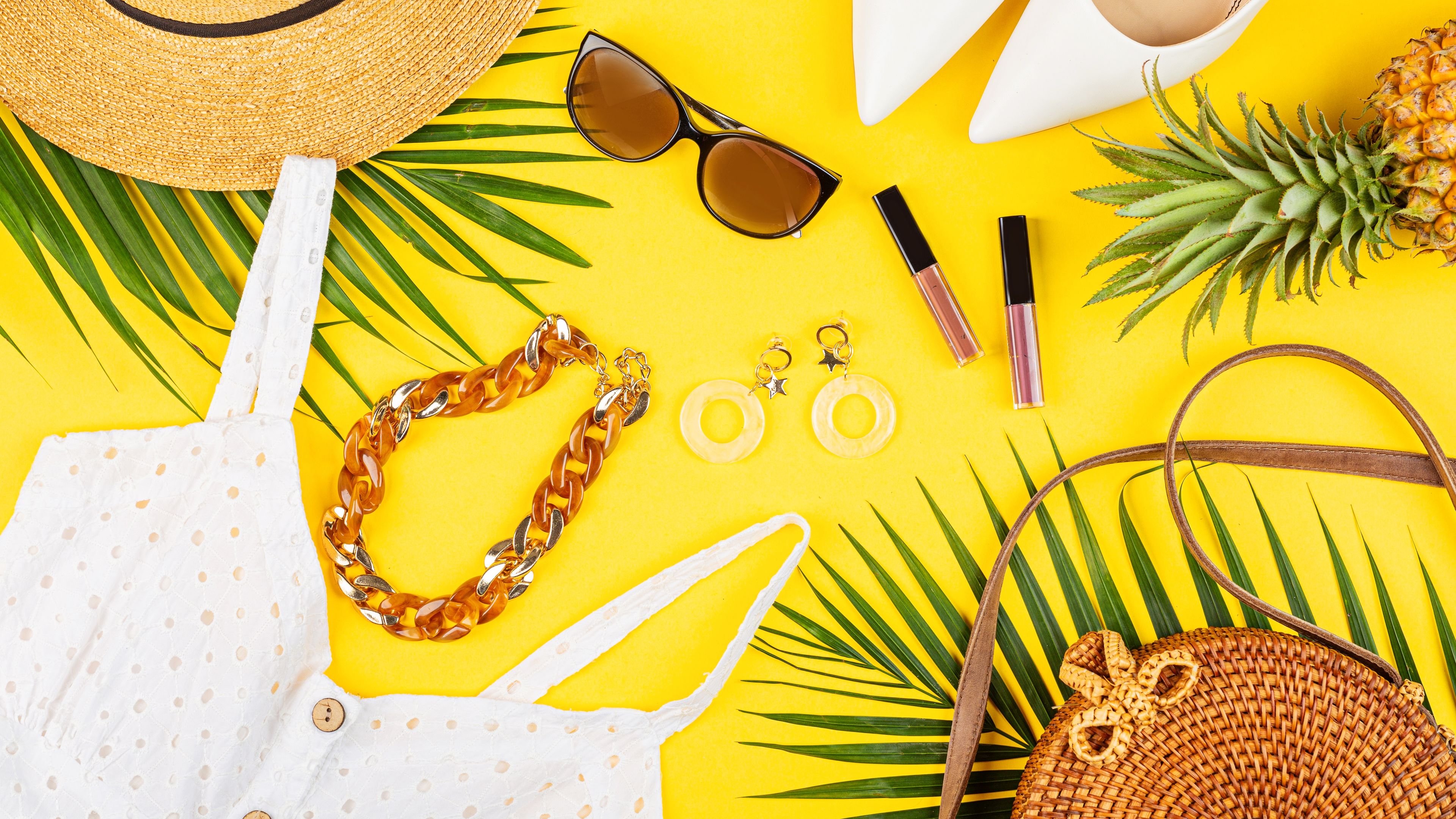 Image of fashion accessories