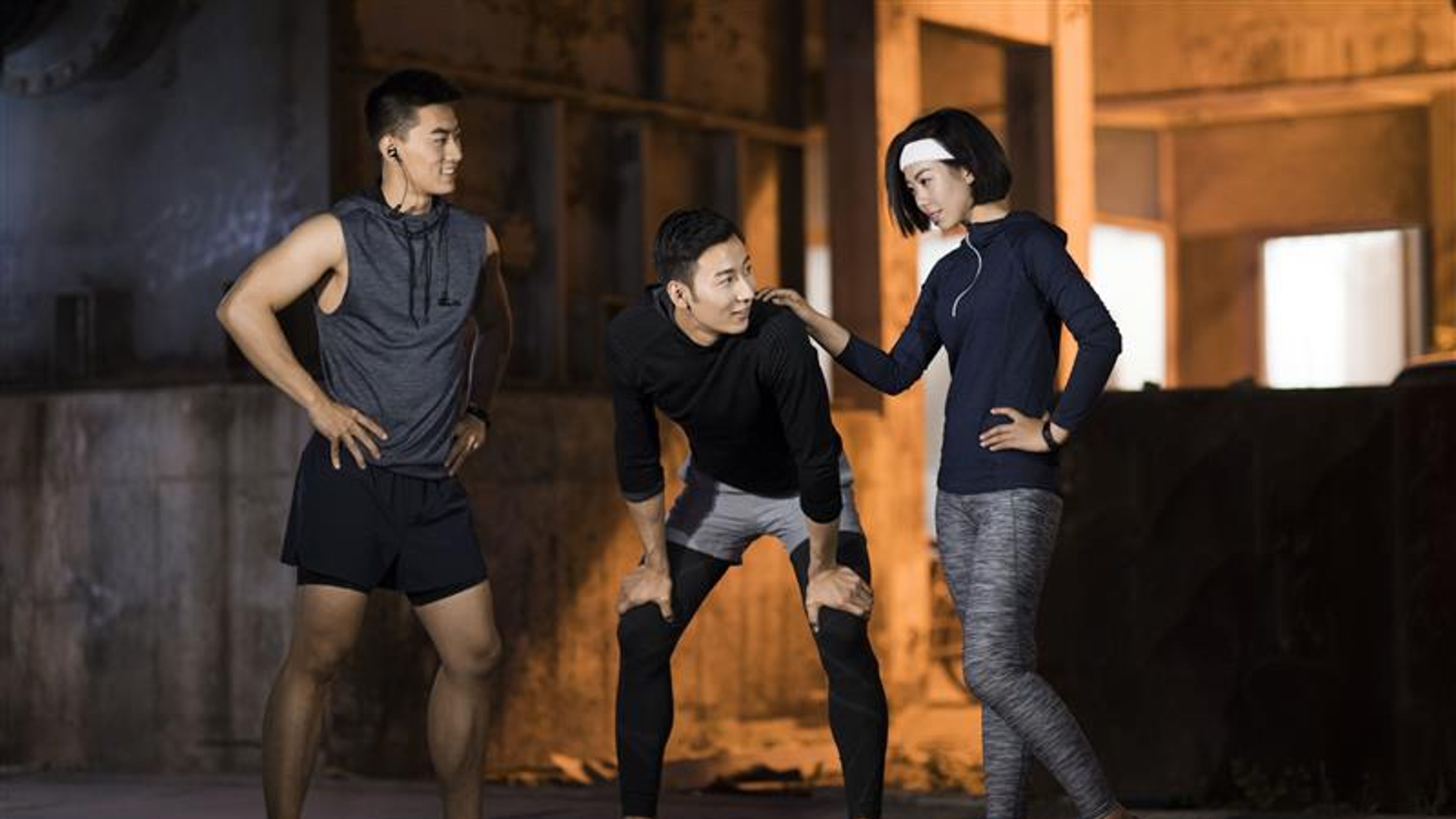 Some young people during a workout 
