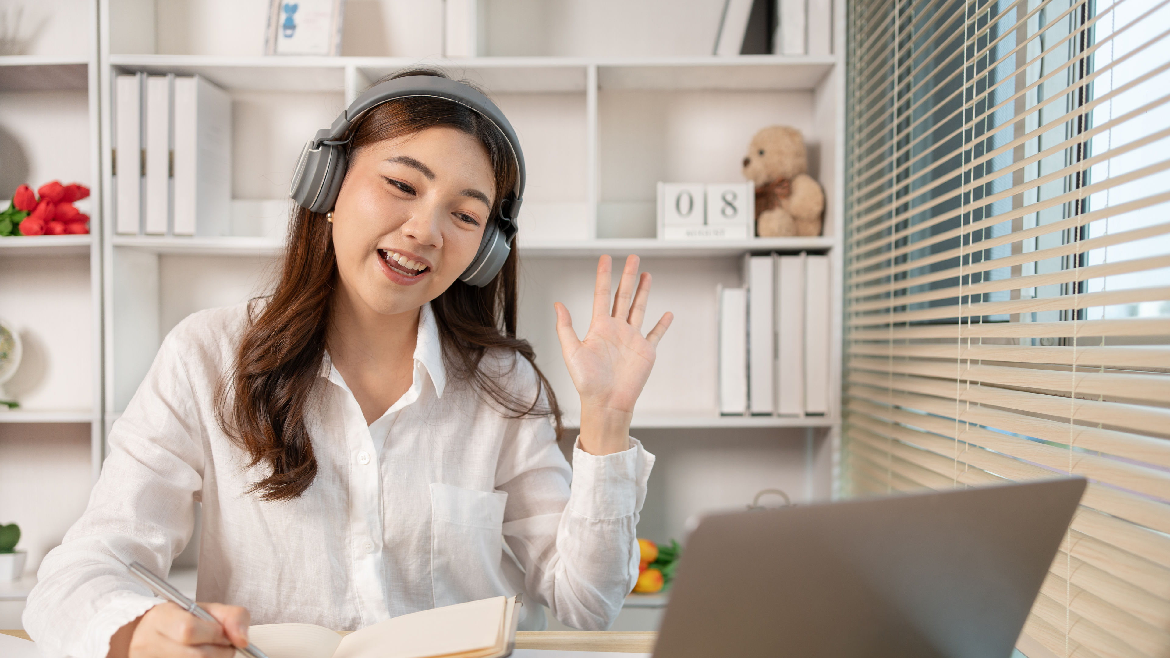 Working woman in the office 